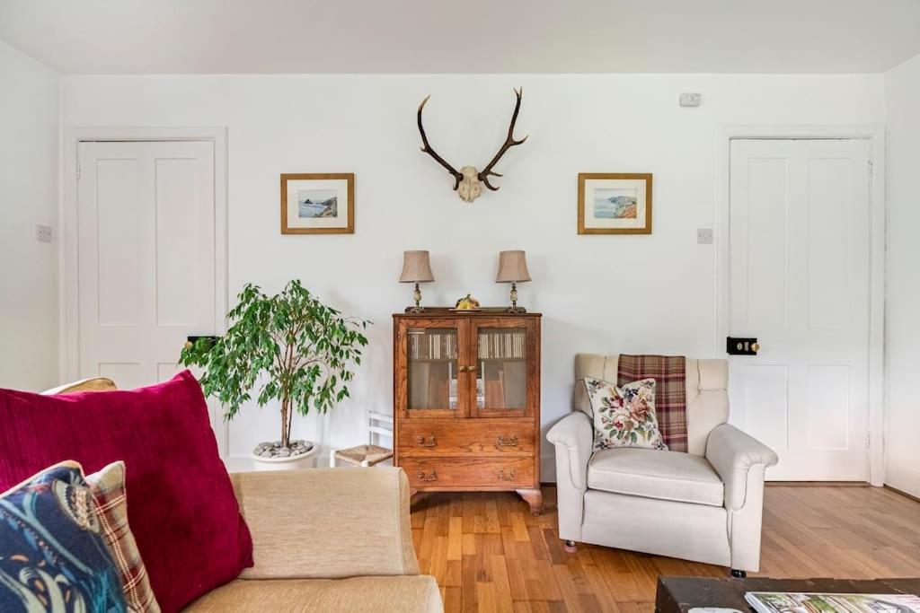 Cedra Cottage - Vintage Country Hideaway Axminster Exterior photo