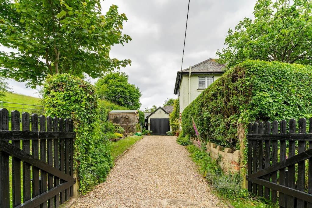 Cedra Cottage - Vintage Country Hideaway Axminster Exterior photo
